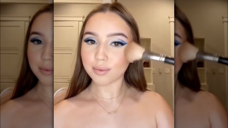 Lola Albert makeup tutorial screenshot