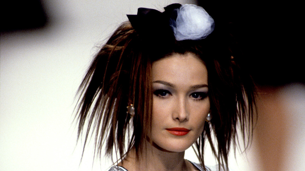 Carla Bruni catwalk Chanel