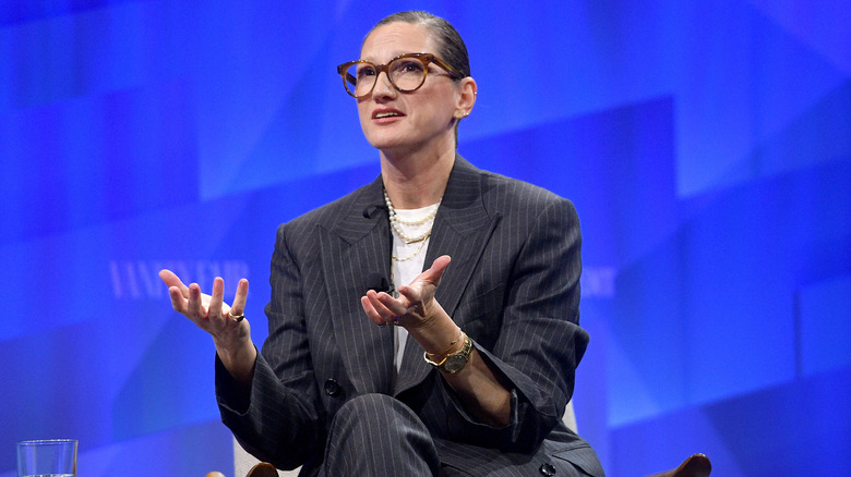 Jenna Lyons speaking with her hands