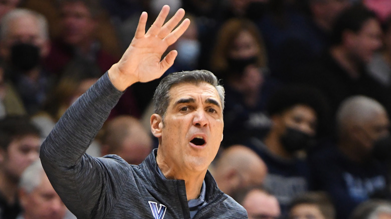 Jay Wright yelling