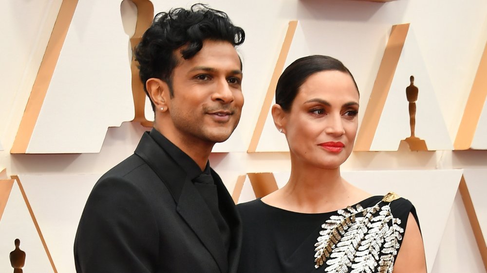 Utkarsh Ambudkar and his wife at the 2020 Oscars