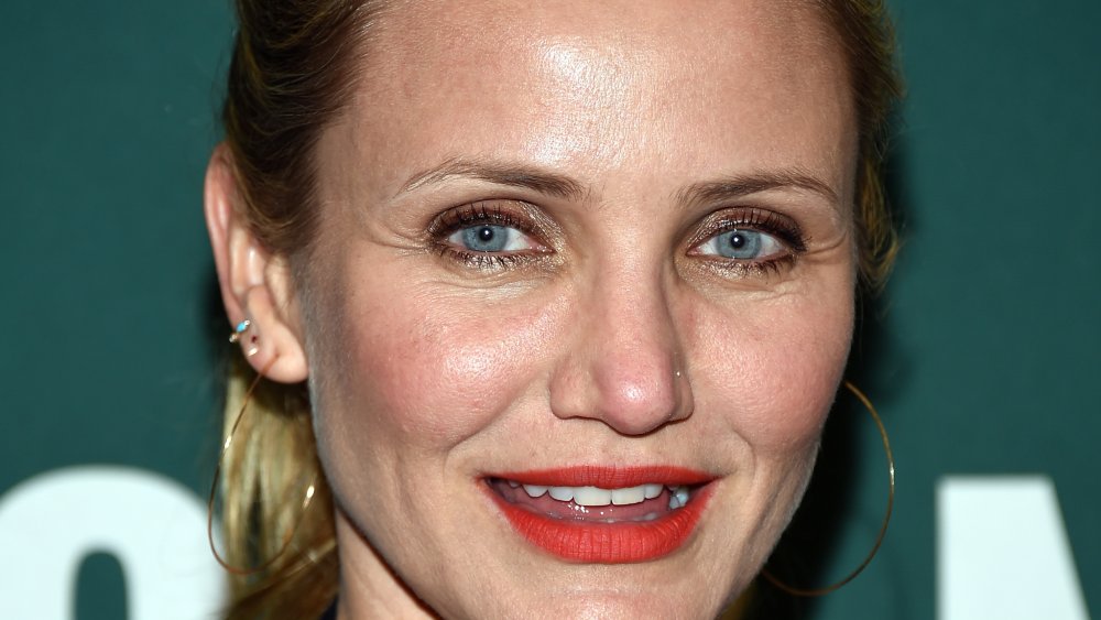 Actress Cameron Diaz poses before signing copies of her new book "The Longevity Book: The Science Of Aging, The Biology Of Strength And The Privilege Of Time" at Barnes & Noble at The Grove