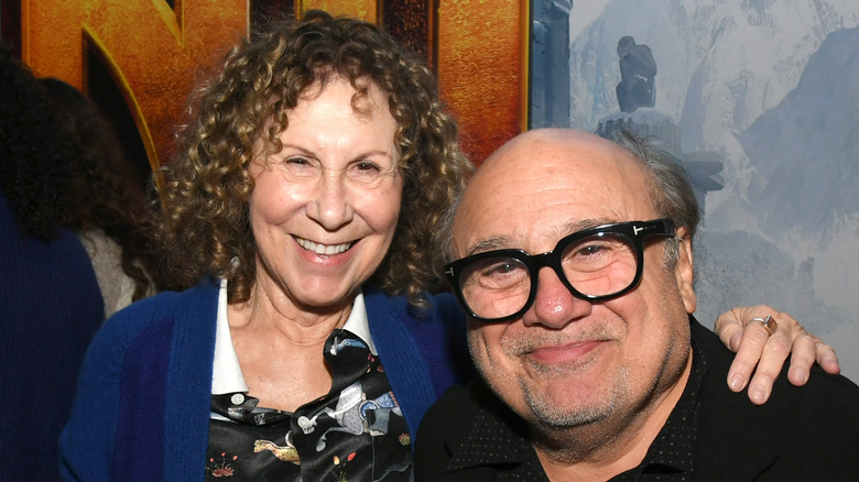 Rhea Perlman Danny Devito movie premiere