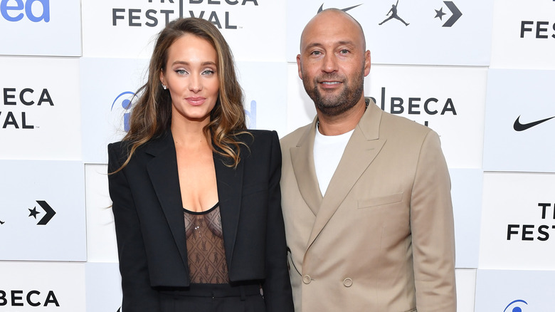 Derek Jeter and Hannah Davis pose