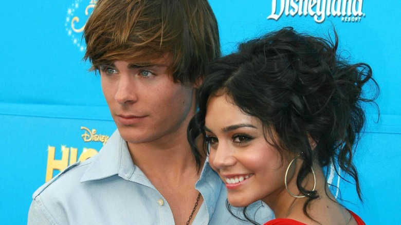 Zac Efron and Vanessa Hudgens posing