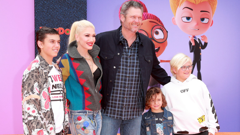 Blake Shelton and Gwen Stefani pose with their children