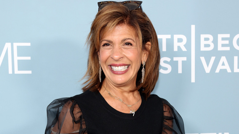 Television host Hoda Kotb smiling