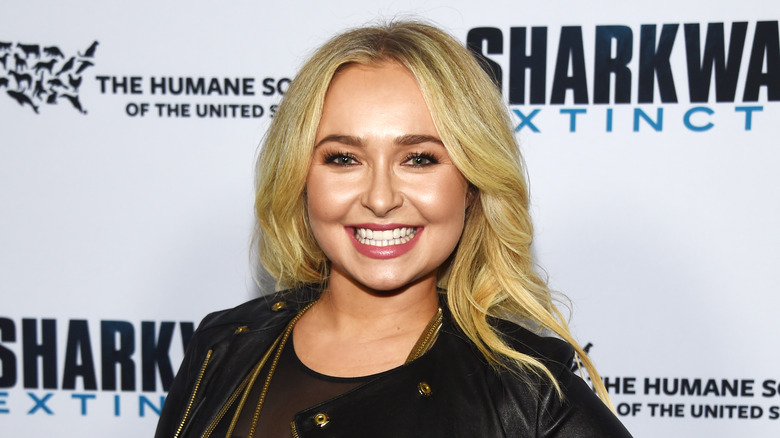 Hayden Panettiere smiling