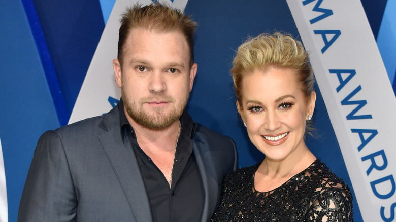 Kellie Pickler posing with husband Kyle Jacobs