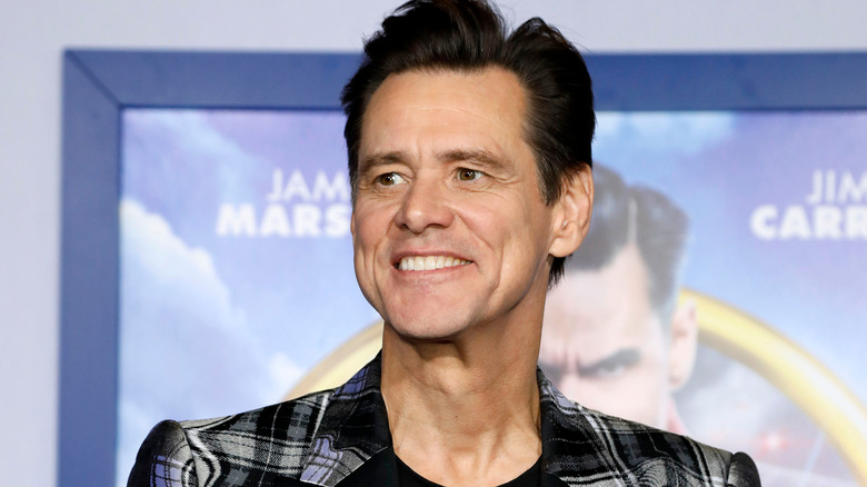 Jim Carrey in plaid 