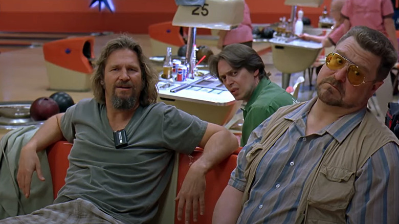 Jeff Bridges beside John Goodman and Steve Buscemi