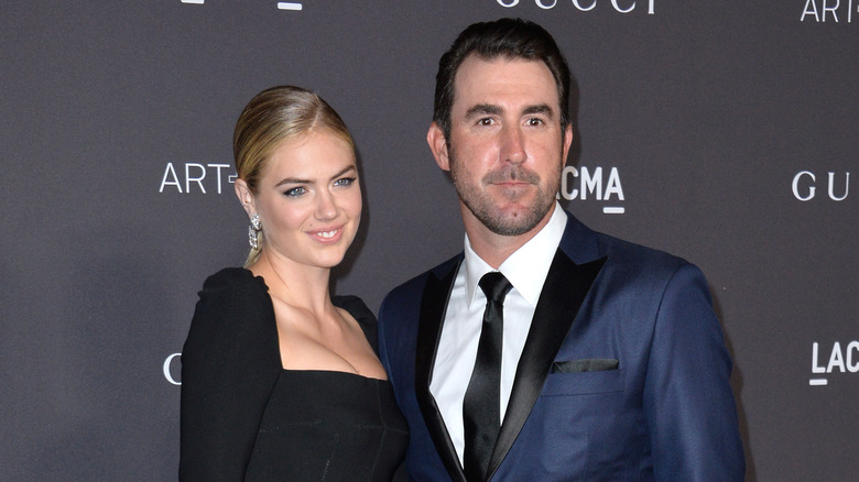 Kate Upton and Justin Verlander posing