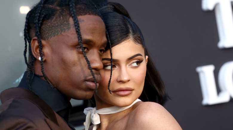 Kylie Jenner and Travis Scott posing