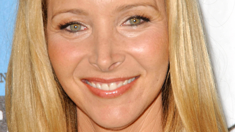 Lisa Kudrow smiling