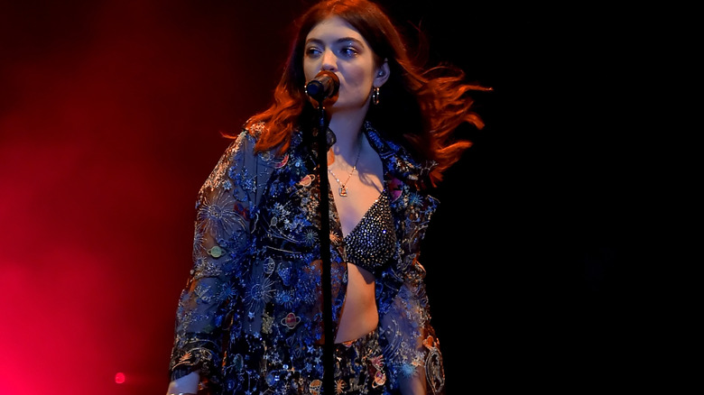 Lorde performs in 2018