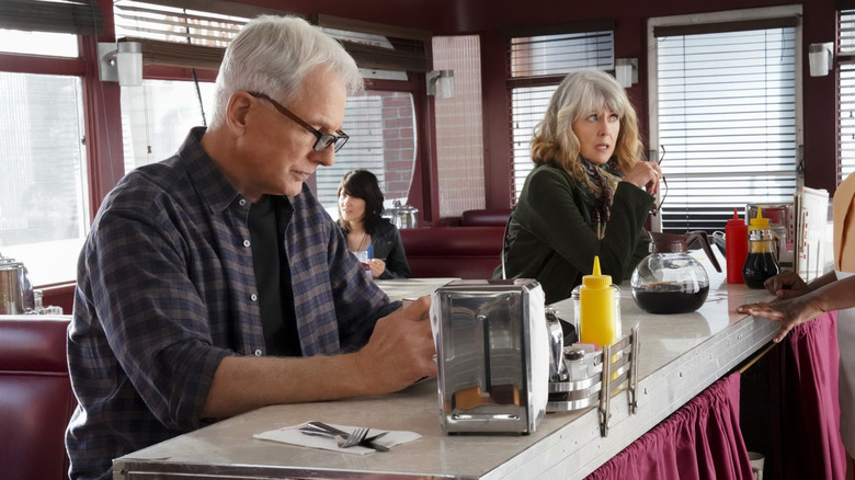 Pam Dawber and Mark Harmon on NCIS