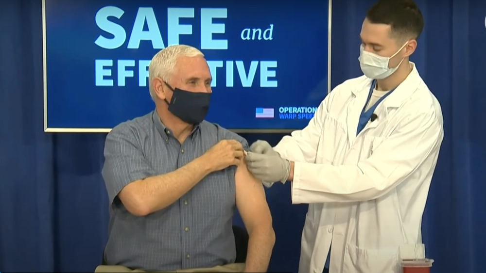 Mike Pence receives coronavirus vaccine