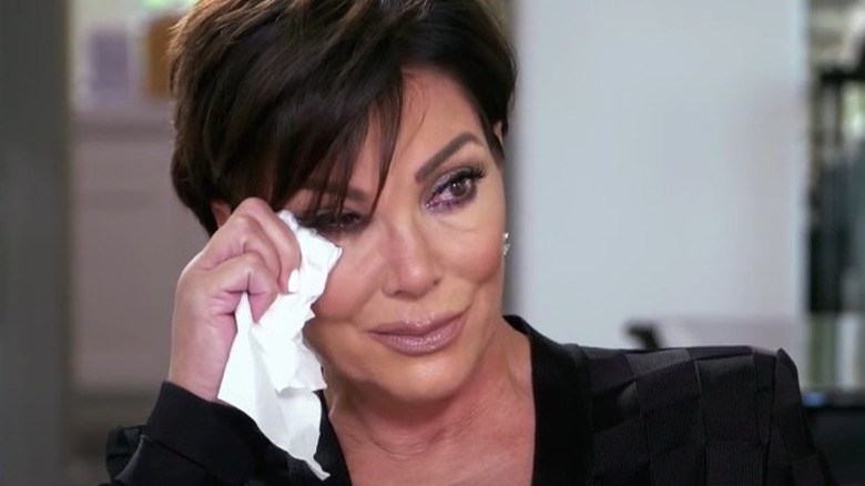 Kris Jenner cries on KUWTK