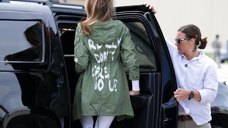 Melania Trump entering SUV