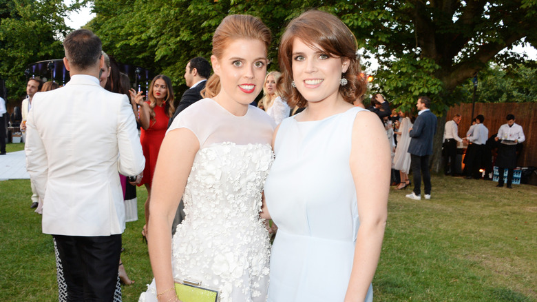 Princess Beatrice, Princess Eugenie posing