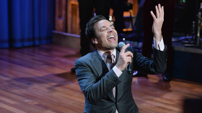 Jimmy Fallon performing