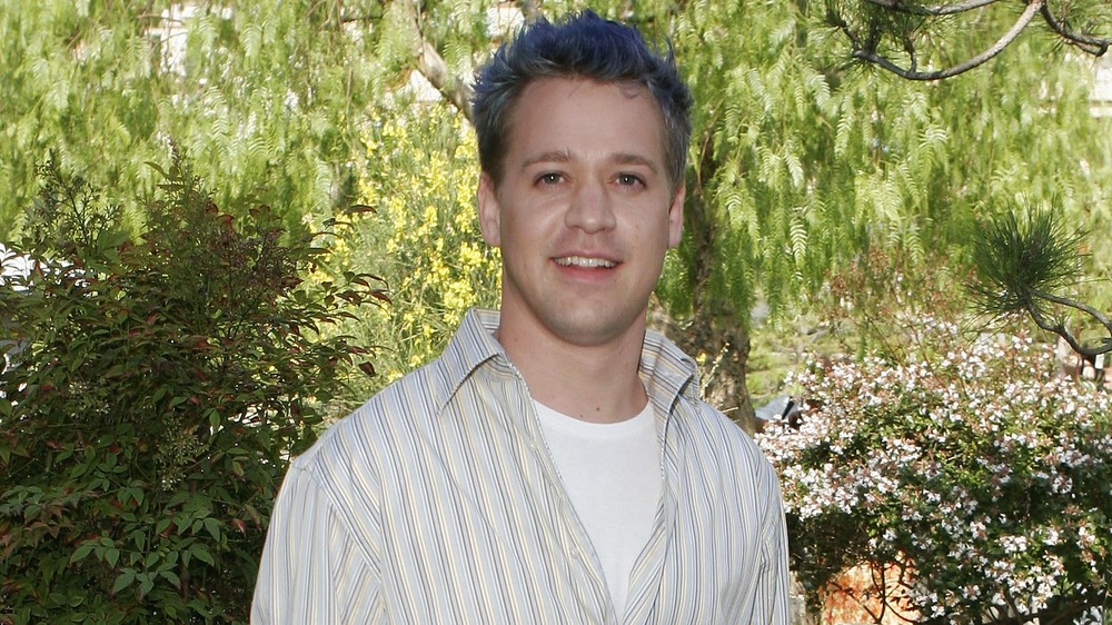 T.R. Knight with blue hair 