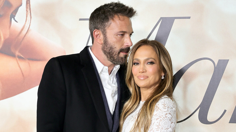 Jennifer Lopez and Ben Affleck red carpet posing