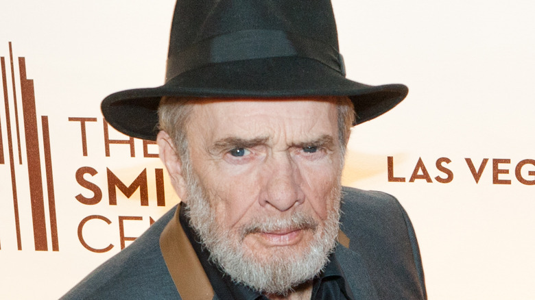 Merle Haggard posing at an event