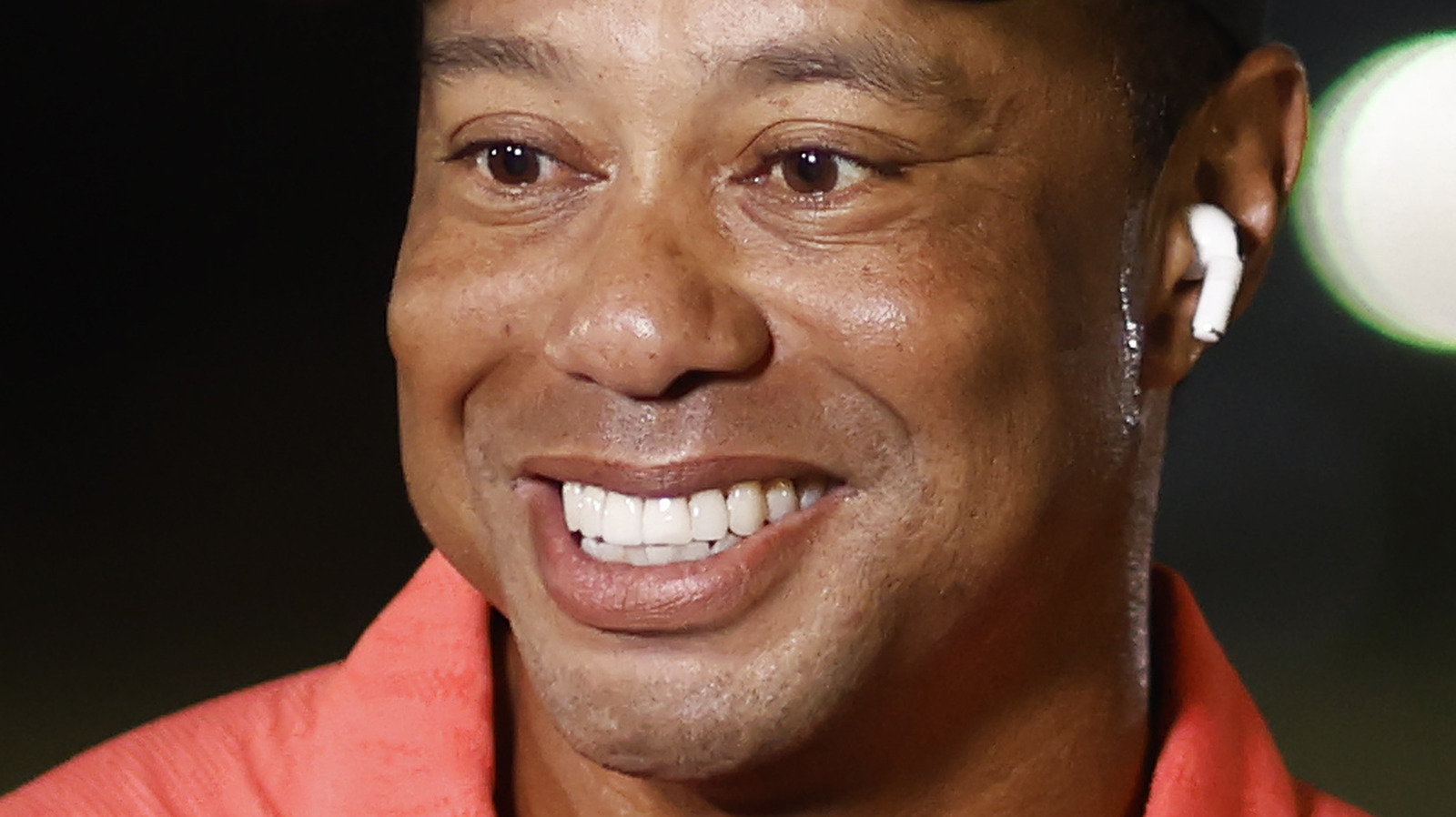 Why Tiger Woods Always Wears A Red Shirt On The Final Day Of A Tournament