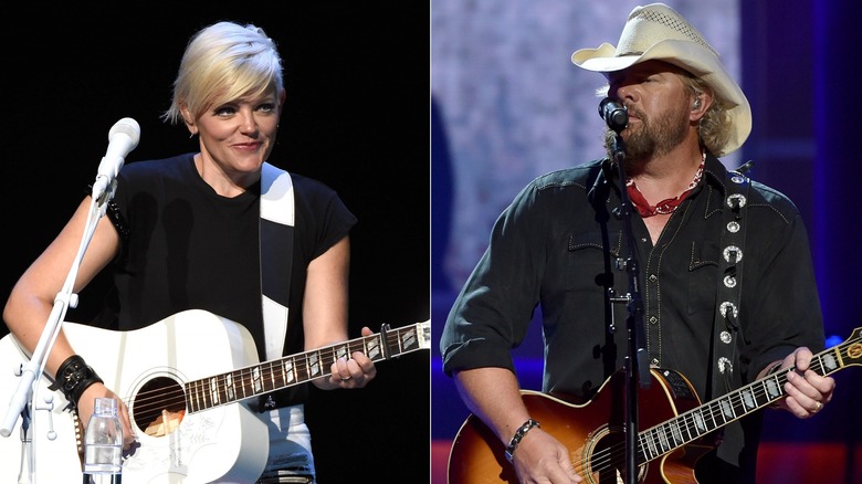 Toby Keith Natalie Maines holding guitars