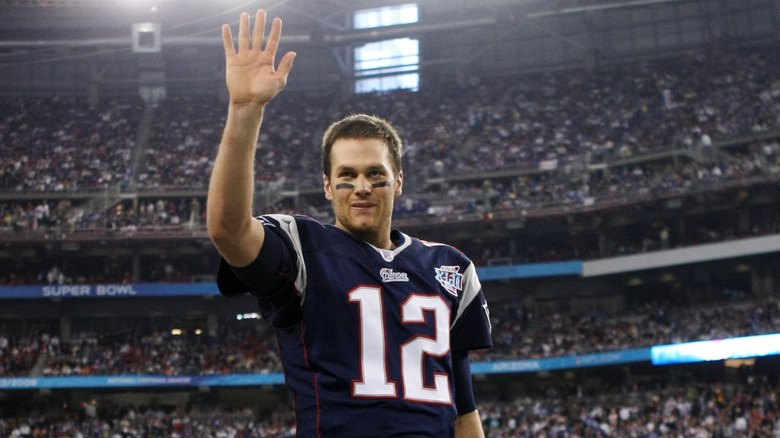 Tom Brady waving