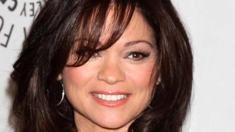 Valerie Bertinelli long bangs