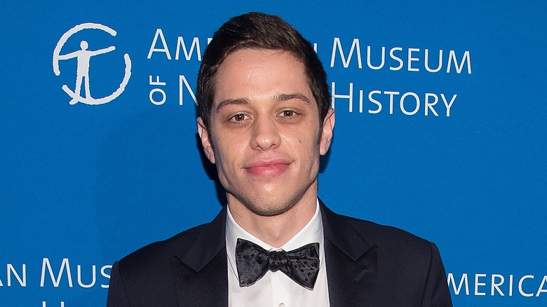 Pete Davidson posing