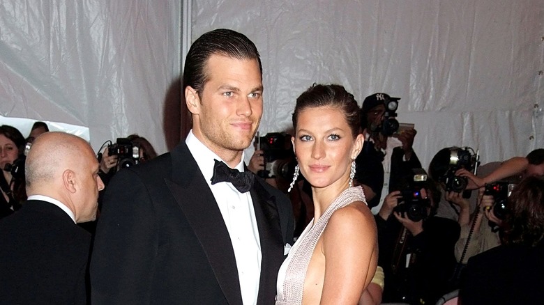 Tom Brady and Gisele Bündchen pose 