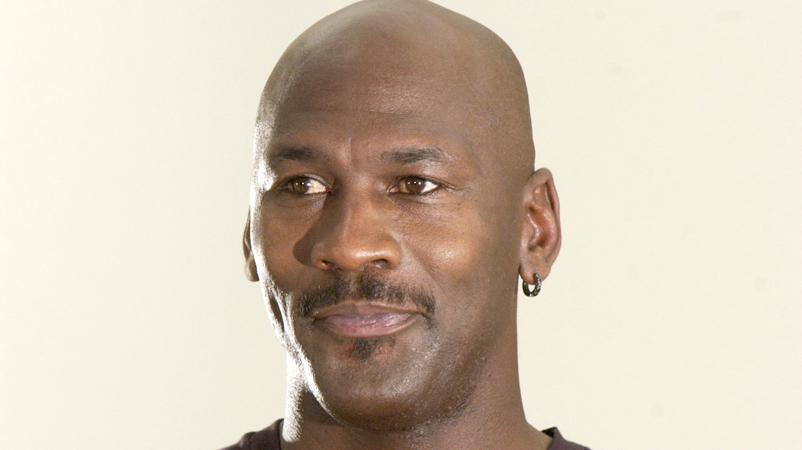 Why You Don't See Michael Jordan On Hanes Commercials Anymore
