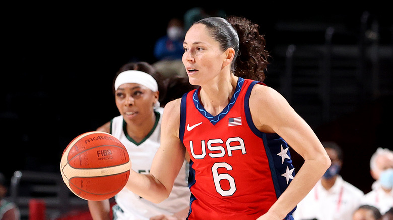 Sue Bird playing Olympic basketball