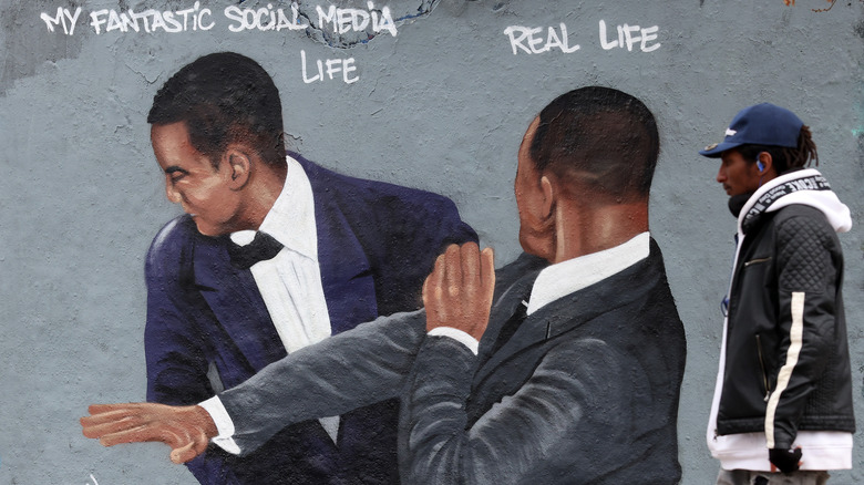 Berlin mural depicting Chris Rock and Will Smith slap