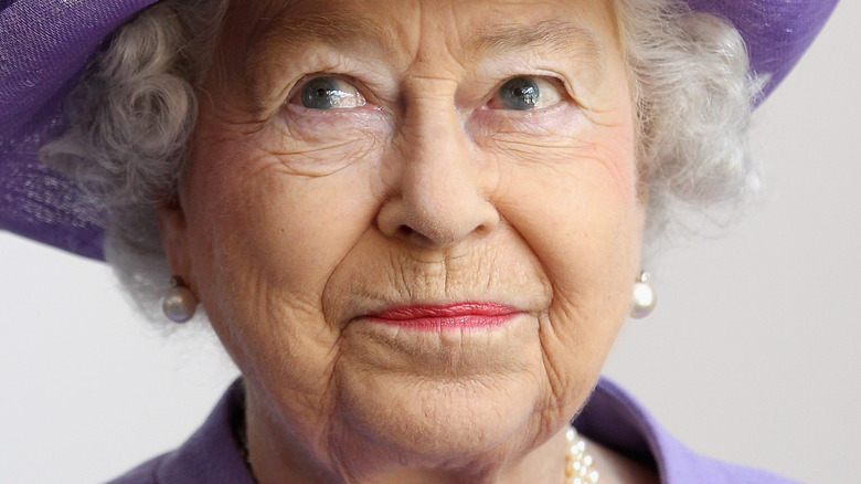 Queen Elizabeth visiting Lister Hospital