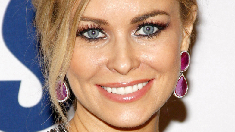 Carmen Electra smiling