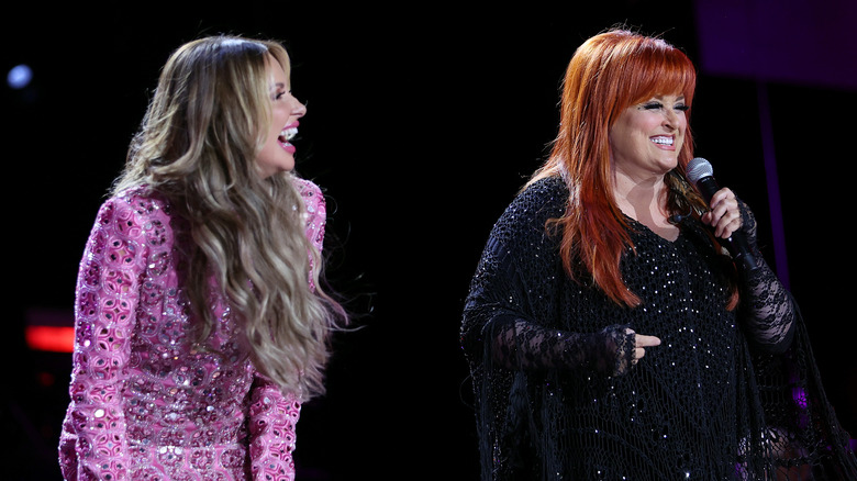 Carly Pearce performing with Wynonna Judd