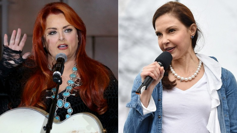 Wynonna Judd performing, Ashley Judd speaking