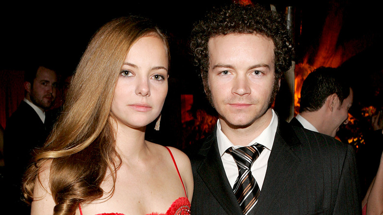 Bijou Phillips, Danny Masterson posing