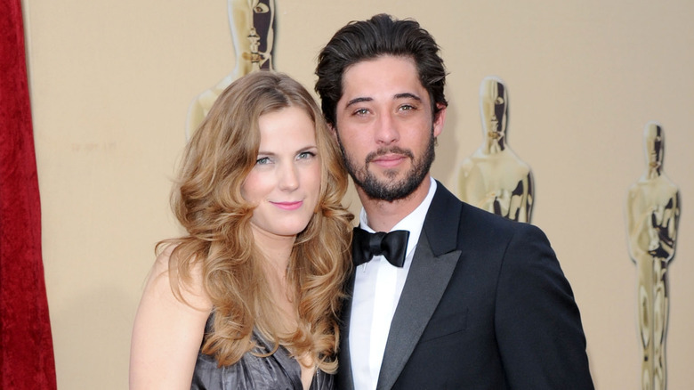 Ryan Bingham and his wife Anna Axster arrive at the 82nd Annual Academy Awards in 2010