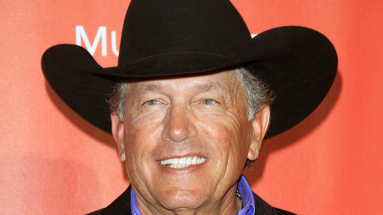 George Strait appears in 2017