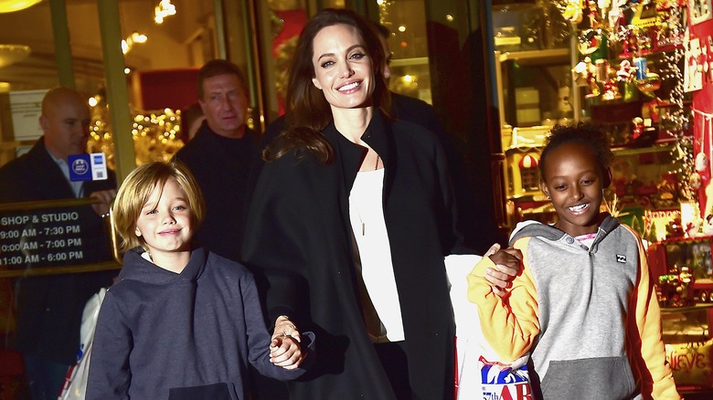 Angelina Jolie with Shiloh and Zahara