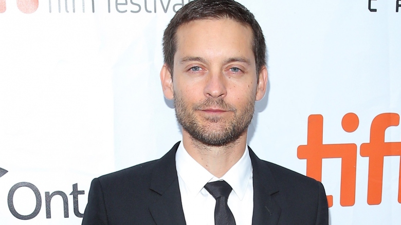 Newly single Tobey Maguire has been hitting the clubs with Leo